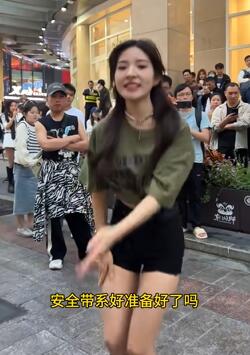 深圳东门直播
