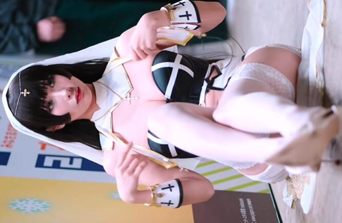 雨波 V3 cosplay