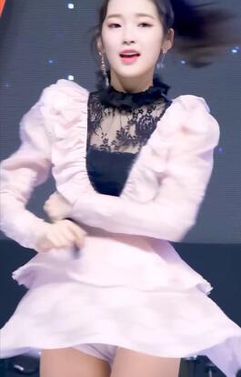 Arin 小姐姐粉色连衣裙直拍慢放~004