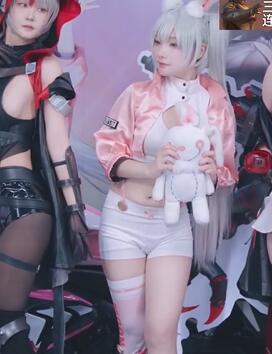 ޼cos play