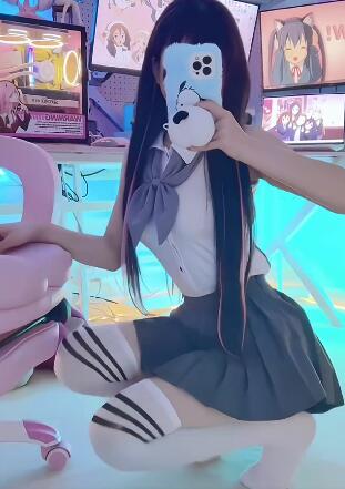 未音酱小萝莉 忘记弄背景音乐了