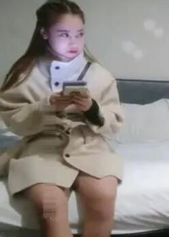 偷偷出来和我约的大美女