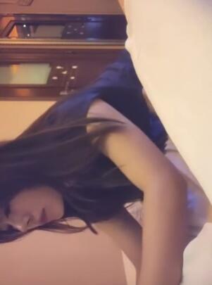 小马寻花 按摩房勾搭女技师