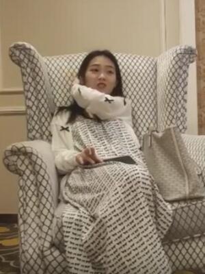刚下海的气质大学生美女加钟两次
