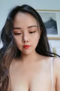 38H杯妹妹高挑美女