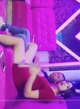 探妹情感博主李寻欢约极品网红脸妹子
