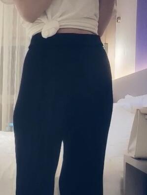 探妹约离婚温柔美少妇身材不错