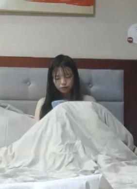 探妹杨老弟找小姐约了个白衣少妇