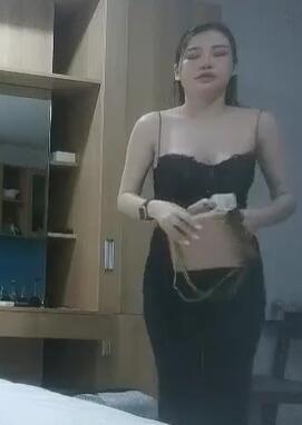 午夜寻妹06-10美白泰国妞