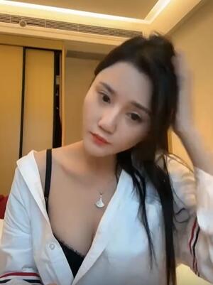 御姐小只马