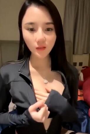 今年下海最美御姐小只马