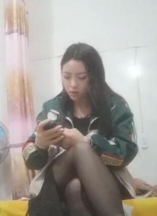 本场无套内射_第一场_20220410
