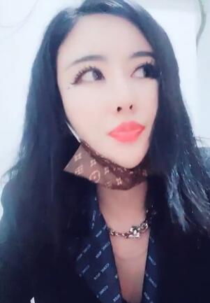 第一女探花回归_户外勾搭_20220117
