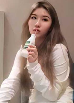 极品反差妹喝娃哈哈被人疯