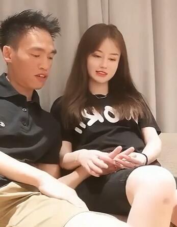 极品少妇坚挺圆润粉嘟嘟大长腿白又细